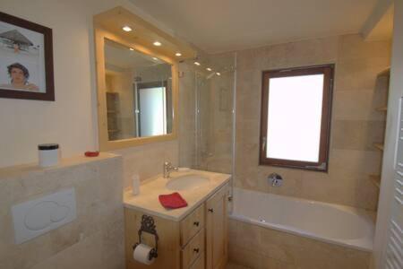 Ski-In, Chalet-Style Appt Central Verbier - 1 Min Walk To Lift エクステリア 写真