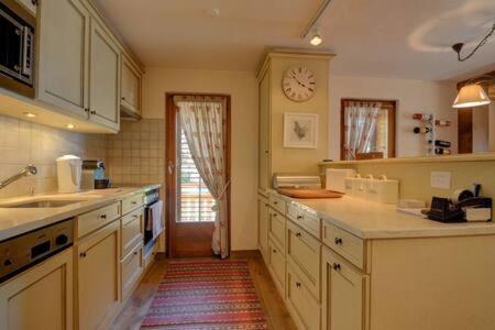 Ski-In, Chalet-Style Appt Central Verbier - 1 Min Walk To Lift エクステリア 写真